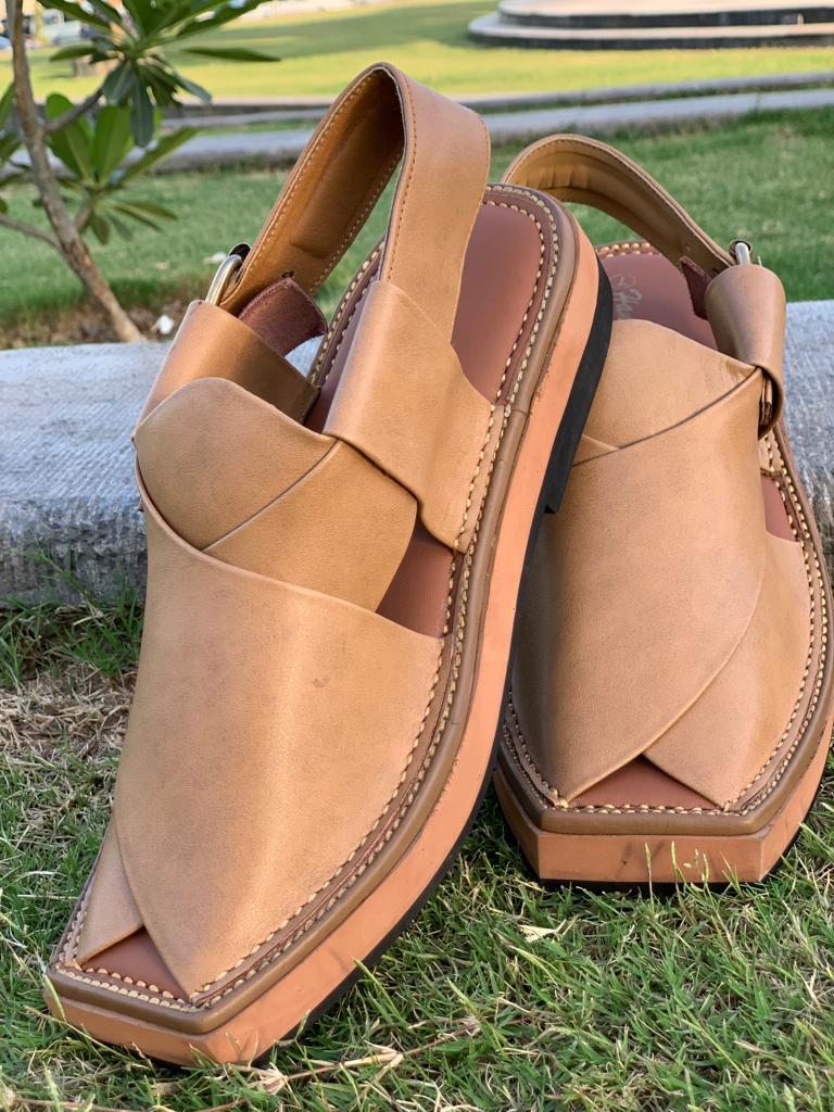 Special Kaptan Chappal Cream Colour