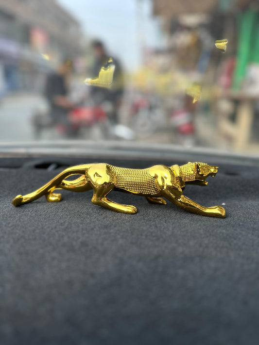 Loin Car Decoration Piece